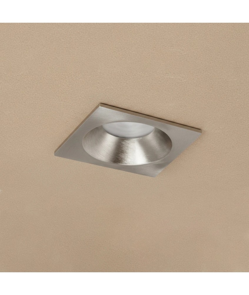 kelvo® EPSILON KLV-101-0049 Χωνευτό Φωτιστικό Downlight Σποτ Μπάνιου για Λάμπα MR16 με Ντουί GU10 AC 220-240V Αδιάβροχο IP65 - Νίκελ Βούρτσας - Μ8.5 x Π8.5 x Υ4.4cm - Q7.5cm x 7.5cm